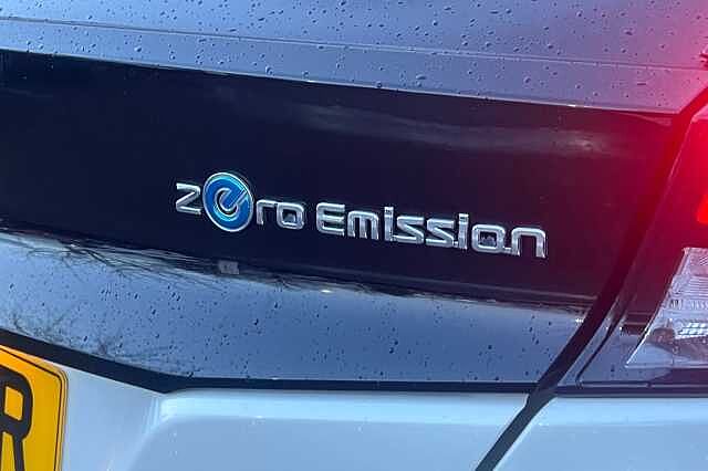 Nissan Leaf 110kW Tekna 40kWh 5dr Auto